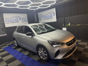 2022 Vauxhall Corsa 1.5 Turbo D Se Edition in Grey — image 2