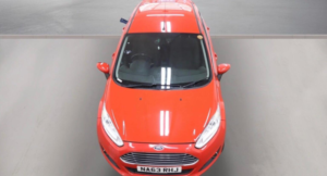 2013 Ford Fiesta 1.6 Tdci Econetic Titanium Euro 5 (s/s) 5dr in Red — image 6