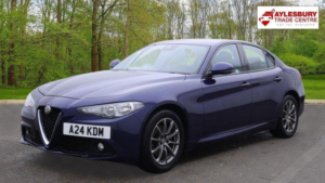 2020 Alfa Romeo Giulia 2.0t Super Auto Euro 6 (s/s) 4dr in Blue — image 2