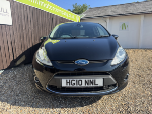 2010 Ford Fiesta 1.6 Titanium in Black — image 2