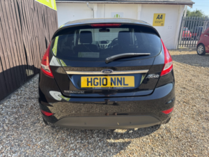 2010 Ford Fiesta 1.6 Titanium in Black — image 5
