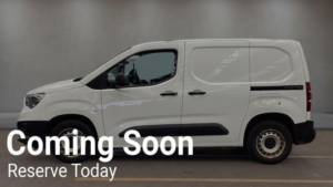 2022 Vauxhall Combo 1.5 Turbo D 2000 Dynamic L1 H1 Euro 6 5dr in White — image 6