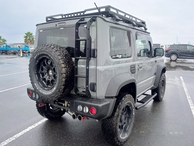 2023 Suzuki Jimny 1.5 Manual 3 Door 2023 4WD With Extras in Grey — image 1