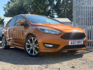 2017 Ford Focus 1.5 Tdci St-Line Euro 6 (s/s) 5dr in Orange — image 2