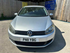 2011 Volkswagen Golf 1.6 Tdi Bluemotion Tech Match Euro 5 (s/s) 5dr in Silver — image 2