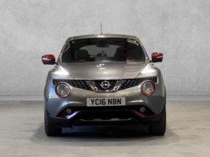 2016 Nissan Juke 1.6 Tekna Xtron Euro 6 5dr in Grey — image 5