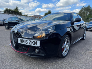 2016 Alfa Romeo Giulietta 2.0 Jtdm-2 Speciale Tct Euro 6 (s/s) 5dr in Black — image 2