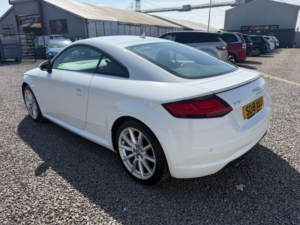 2018 Audi Tt 1.8 Tfsi Sport Coupe 3dr Petrol Manual Euro 6 (s/s) (180 Ps) in White — image 6