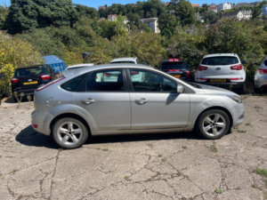 2010 Ford Focus 1.6 Zetec 5dr in Silver — image 2