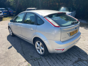 2010 Ford Focus 1.6 Zetec 5dr in Silver — image 6