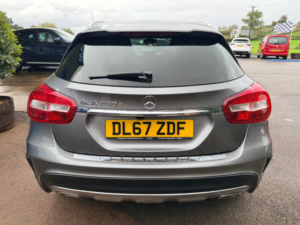 2018 Mercedes-Benz Gla 2.1 Gla200d Amg Line SUV 5dr Diesel Manual Euro 6 (s/s) (136 Ps) in Grey — image 3