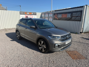 2020 Volkswagen T-Cross 1.0 Tsi R-Line SUV 5dr Petrol Manual Euro 6 (s/s) (115 Ps) in Grey — image 2