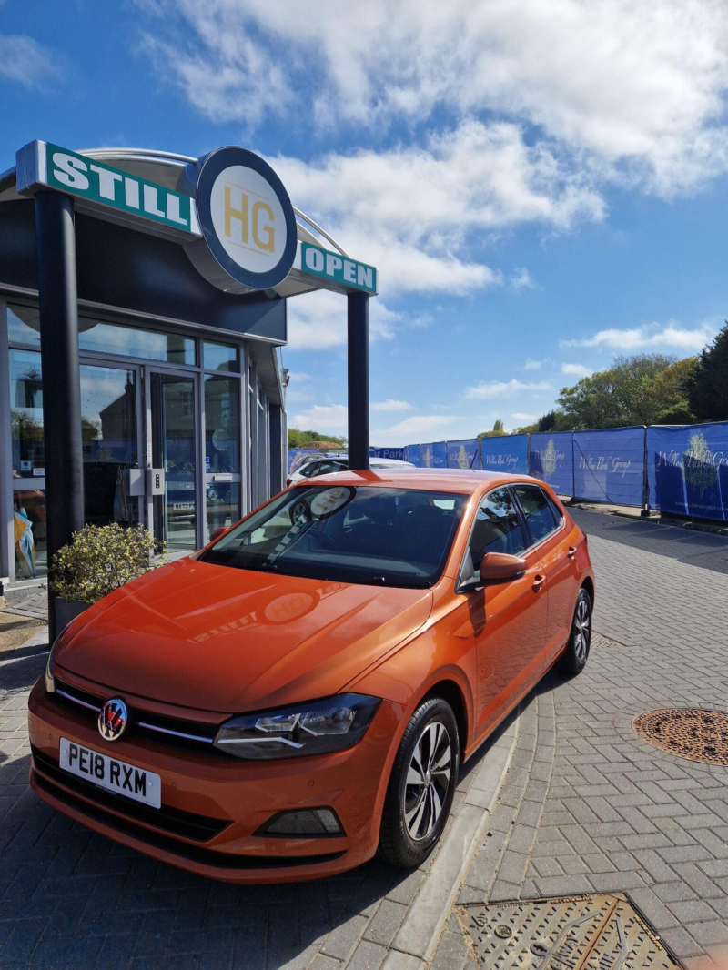 2018 Volkswagen Polo 1.0 Tsi Se Euro 6 (s/s) 5dr in Orange — image 1