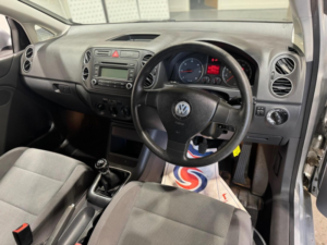 2006 Volkswagen Golf Plus 1.9 Tdi Pd Se 5dr in Silver — image 2