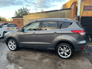 2014 Ford Kuga 2.0 Tdci Titanium in Grey — image 6