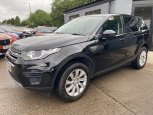 2016 Land Rover Discovery Sport 2.0 Td4 Se in Black — image 5