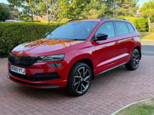 2019 Skoda Karoq 2.0 Tdi Sportline 4WD Euro 6 (s/s) 5dr in Red — image 3