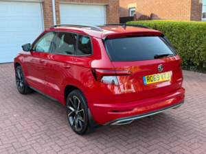 2019 Skoda Karoq 2.0 Tdi Sportline 4WD Euro 6 (s/s) 5dr in Red — image 5