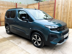 2024 Peugeot Rifter 4 SEAT Auto Wheelchair Accessible Disabled Access Vehicle Wav in Blue — image 3