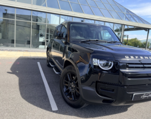 2021 Land Rover Defender 110 3.0 D200 Mhev S in Black — image 3