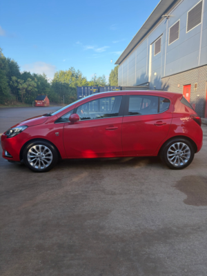 2016 Vauxhall Corsa 1.4i Ecoflex Se Hatchback 5dr Petrol Manual Euro 6 (90 Ps) in Red — image 2