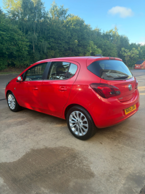 2016 Vauxhall Corsa 1.4i Ecoflex Se Hatchback 5dr Petrol Manual Euro 6 (90 Ps) in Red — image 3
