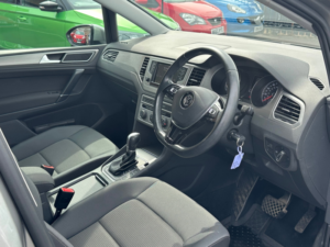 2016 Volkswagen Golf Sv 1.4 Tsi Bluemotion Tech Se MPV 5dr Petrol DSG Euro 6 (s/s) (125 Ps) in Silver — image 5