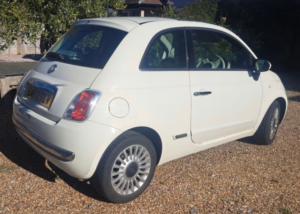 2012 Fiat 500 1.2 Lounge Hatchback 3dr Petrol Manual Euro 4 (69 Bhp) in White — image 4