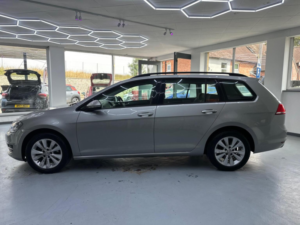 2014 Volkswagen Golf 1.6 Tdi Bluemotion Tech Se Euro 5 (s/s) 5dr in Silver — image 3