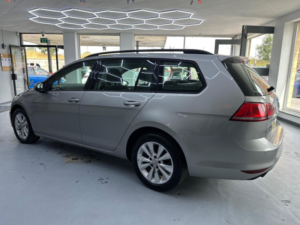 2014 Volkswagen Golf 1.6 Tdi Bluemotion Tech Se Euro 5 (s/s) 5dr in Silver — image 4