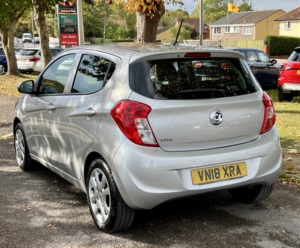 2018 Vauxhall Viva 1.0 I Se in Silver — image 5