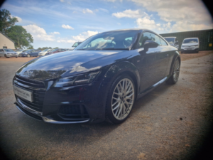2016 Audi Tt 2.0 Tfsi S Line in Black — image 2