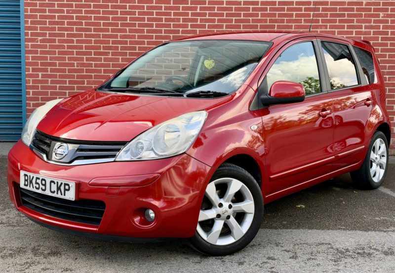 2009 Nissan Note 1.6 16v Tekna in Red — image 1
