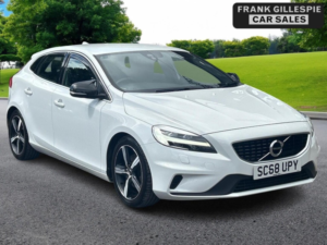 2018 Volvo V40 2.0 T2 Gpf R-Design Nav Plus Euro 6 (s/s) 5dr in White — image 3