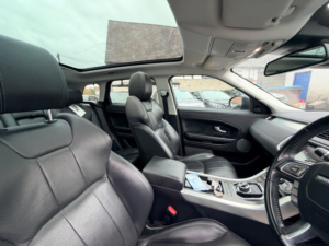 2019 Land Rover Range Rover Evoque Td4 Se Tech in Grey — image 3