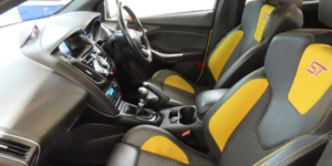2013 Ford Focus 2.0t Ecoboost St-2 Euro 5 (s/s) 5dr in Yellow — image 2