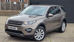 2016 Land Rover Discovery Sport 2.0 Td4 Se Tech Auto 4WD Euro 6 (s/s) 5dr in Brown — image 2