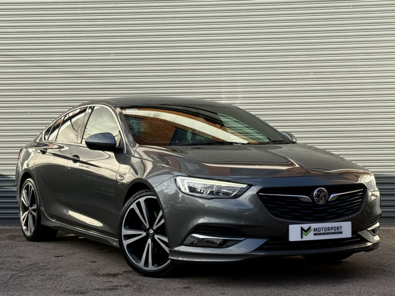 2017 Vauxhall Insignia 2.0 Turbo D Blueinjection Sri Vx Line Nav in Grey — image 1