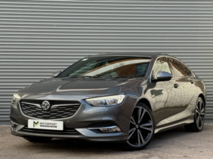 2017 Vauxhall Insignia 2.0 Turbo D Blueinjection Sri Vx Line Nav in Grey — image 2