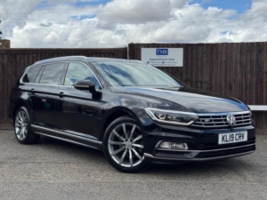 2019 Volkswagen Passat 1.5 Tsi Evo R-Line DSG Euro 6 (s/s) 5dr in Black — image 5