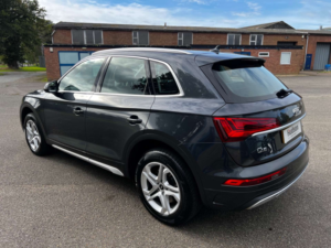 2021 Audi Q5 2.0 Q5 Sport 40 Tdi Mhev Quattro Semi-Auto 4WD 5dr in Grey — image 5