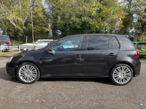 2021 Volkswagen Golf 3.2 V6 R32 in Black — image 6