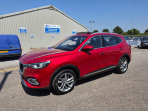2022 MG MG Hs 1.5 T-Gdi Exclusive Euro 6 (s/s) 5dr in Red — image 3