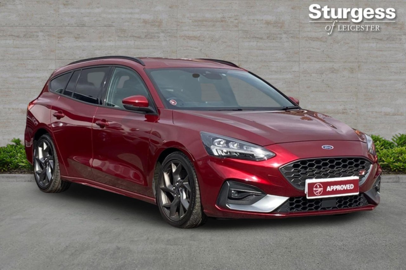 2019 Ford Focus 2.0 Ecoblue St Estate 5dr Diesel Manual Euro 6 (s/s) (190 Ps) in Red — image 1