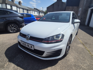 2017 Volkswagen Golf 2.0 Tsi Bluemotion Tech Gti in White — image 5