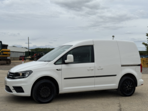 2018 Volkswagen Caddy 2.0 Tdi C20 Bluemotion Tech Trendline in White — image 6