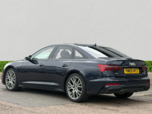 2020 Audi A6 Saloon 2.0 Tdi 40 Black Edition Saloon 4dr Diesel S Tronic Euro 6 (s/s) (204 Ps) in Blue — image 5