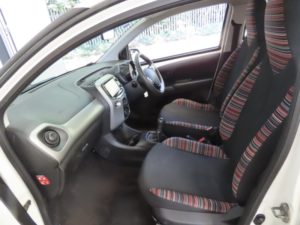 2016 Citroen C1 1.0 Vti Feel in White — image 6