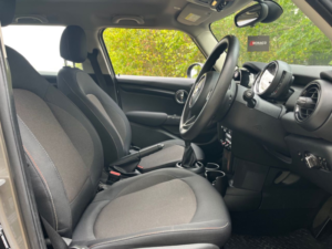2019 MINI Hatch 1.5 Cooper Classic Hatchback 5dr Petrol Manual Euro 6 (s/s) (136 Ps) in Silver — image 4
