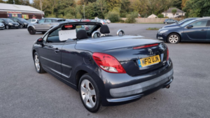2012 Peugeot 207 Cc 1.6 Vti Active in Blue — image 2